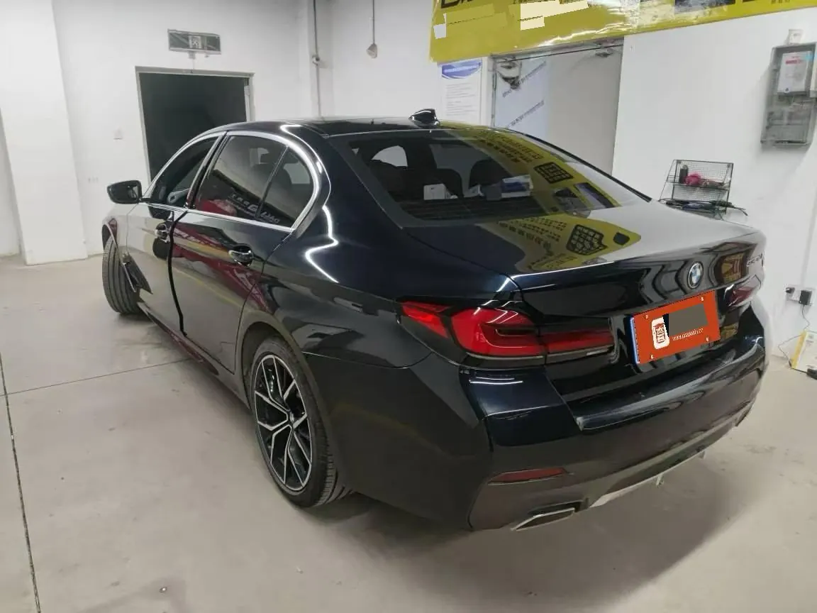 BMW 5 Series 2022 530Li 2.0T Premium Luxury Suit (Change 3) Automatic Gear 4