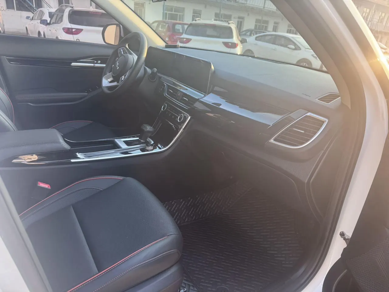 Kia 2023 Setus 1.5 Stepless Deluxe Edition Automatic Transmission 2