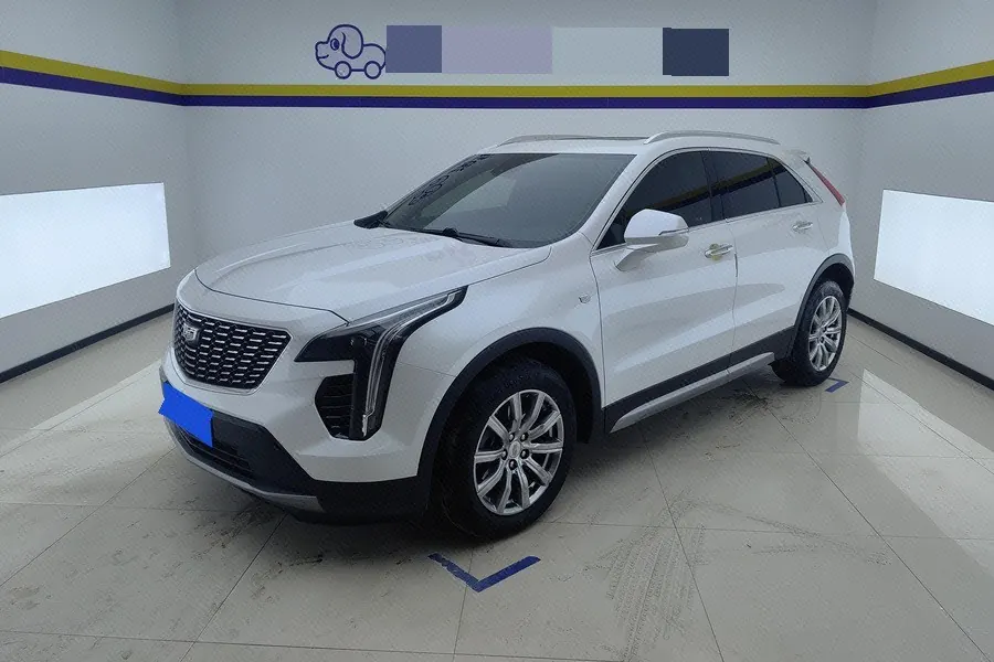 Cadillac 2022 XT4 48V 2.0T 28T Two-Drive Luxury Automatic Gear - View 1