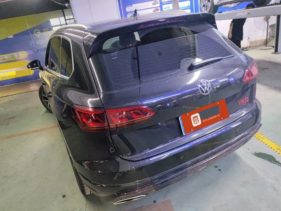 Volkswagen Touareg (Imported) 2023 Touareg 3.0TSI Sharp Edition Classic Sports Suit Automatic Gear 6