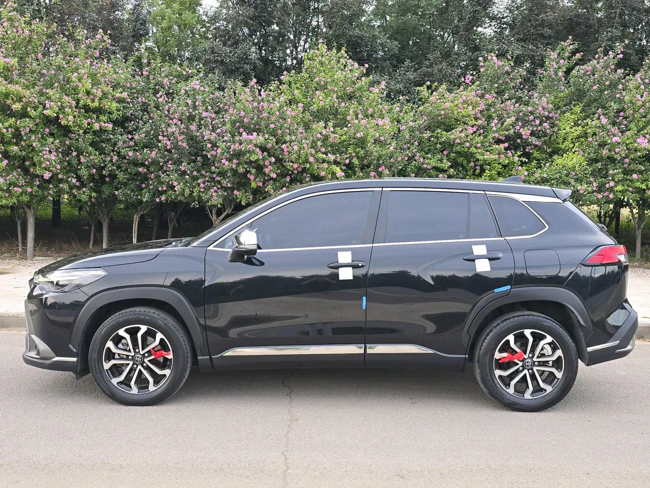 Toyota 2022 Fenglanda 2.0 Stepless Deluxe Edition Automatic Transmission 8
