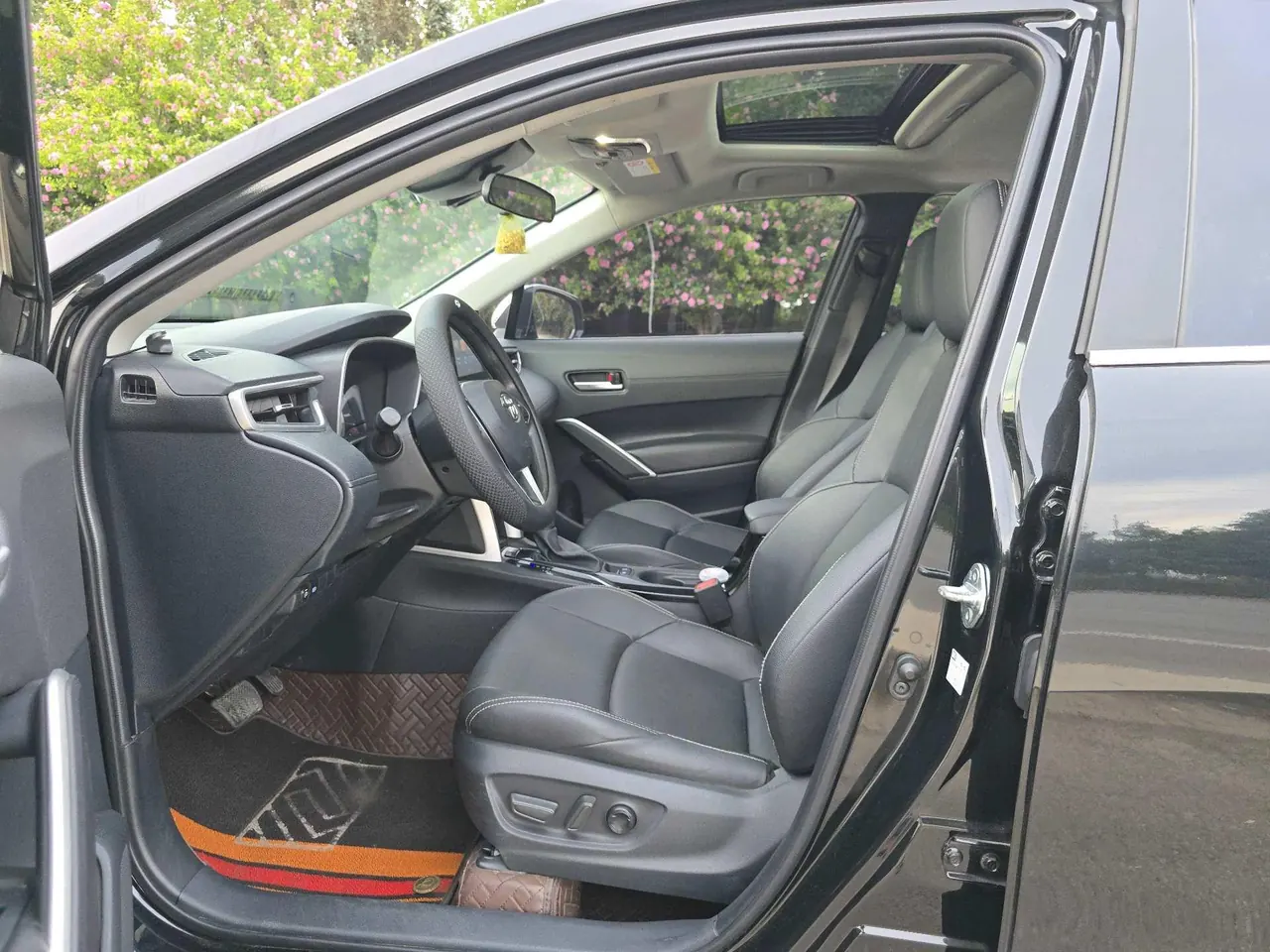 Toyota 2022 Fenglanda 2.0 Stepless Deluxe Edition Automatic Transmission 9