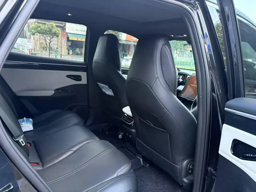 Geely Galaxy 2023 L7 1.5T 55km AIR automatic gear 6