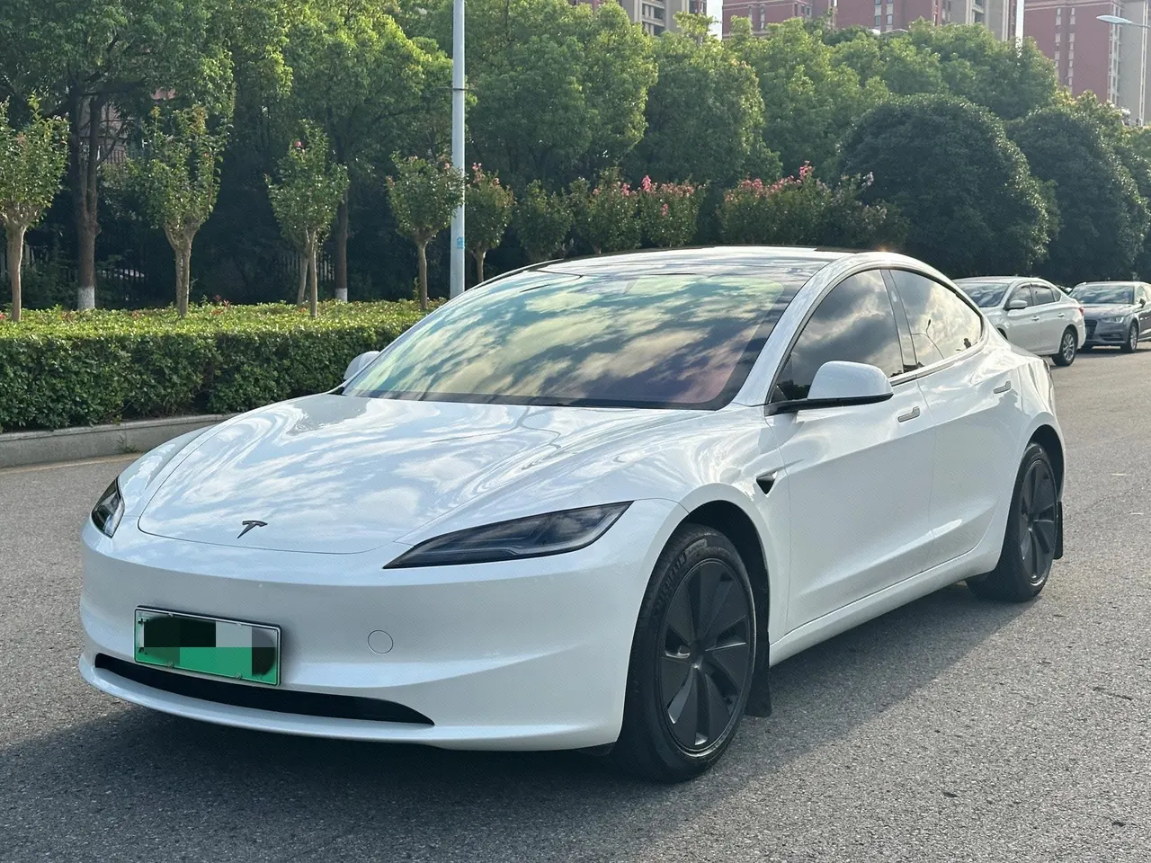 打开图片灯箱:Tesla 2023 Model 3 Rejuvenation Edition Rear Wheel Drive Automatic Transmission