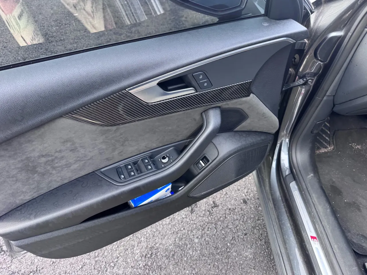 Audi 2020 A4L 2.0TFSI 45TFSI Quattro Selected Dynamic Automatic 3