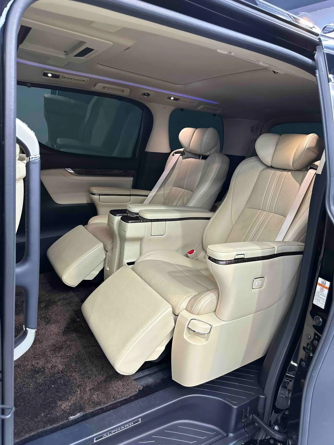 Toyota Erffa (Imported) 2021 Erffa 2.5 Stepless Premium Edition Automatic Gear 7