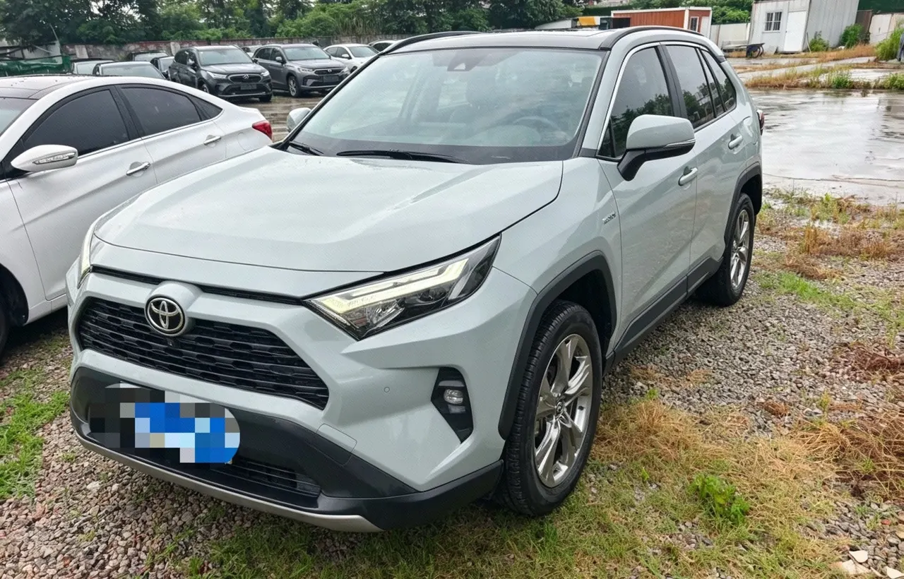 Open image lightbox: Toyota 2023 RAV4 Rongbo 2.0 Stepless Two-Drive Fashion Plus Edition Automatic Gear