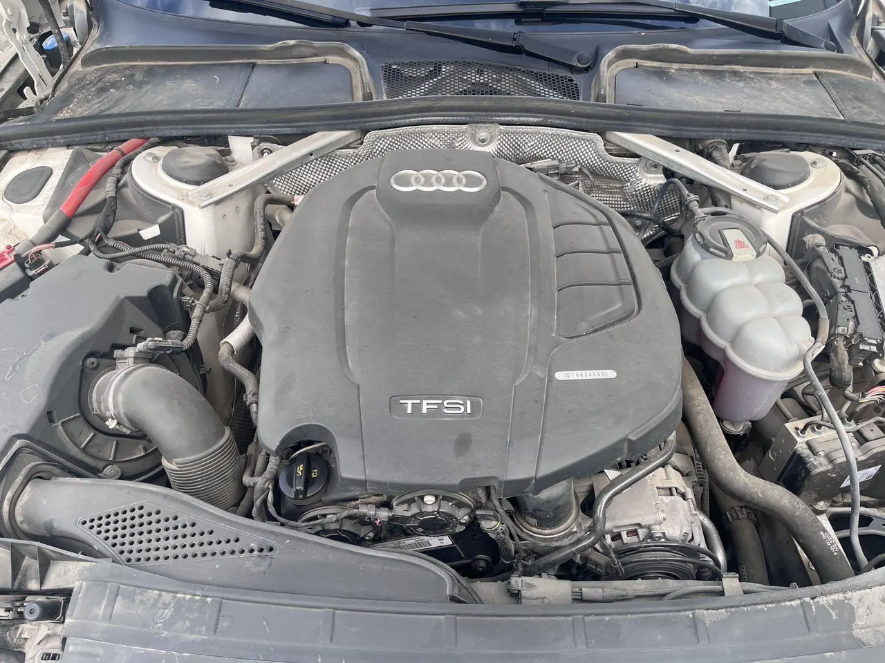 Audi 2020 A4L 2.0TFSI 40TFSI Fashion Dynamic Automatic 16