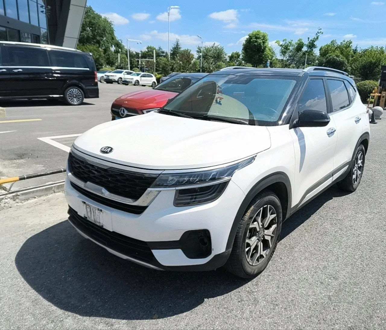 Kia 2020 KX3 (Aopao) 1.5 Stepless Trend Edition Automatic Gear - View 1