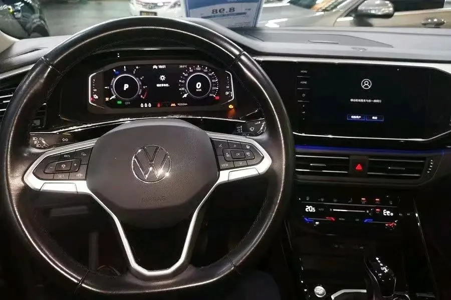 Volkswagen 2020 GTE 1.4T Luxury Automatic Gear 5