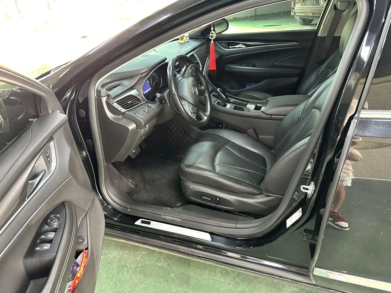 Buick 2020 LaCrosse 2.0T 652T Luxury Automatic 5