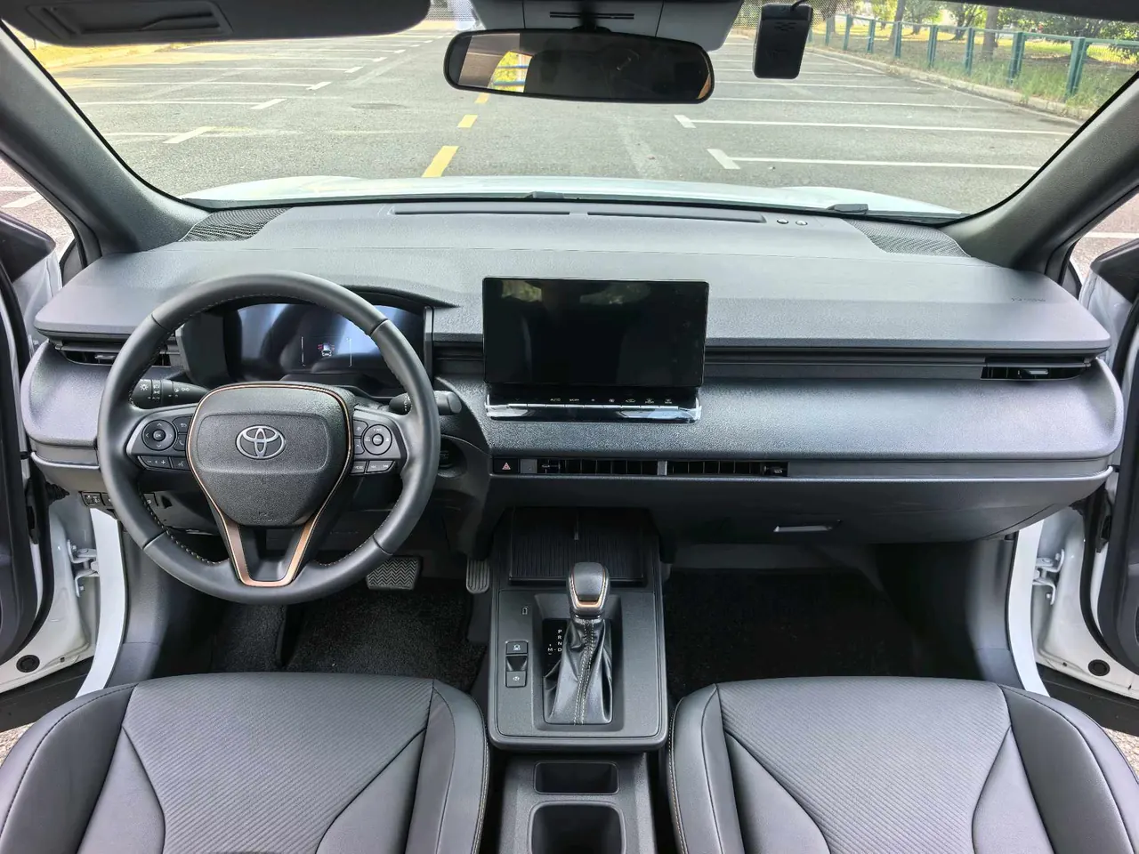 Toyota 2026 Fenglanda 2.0 Stepless Comfort Edition Automatic Gear 9
