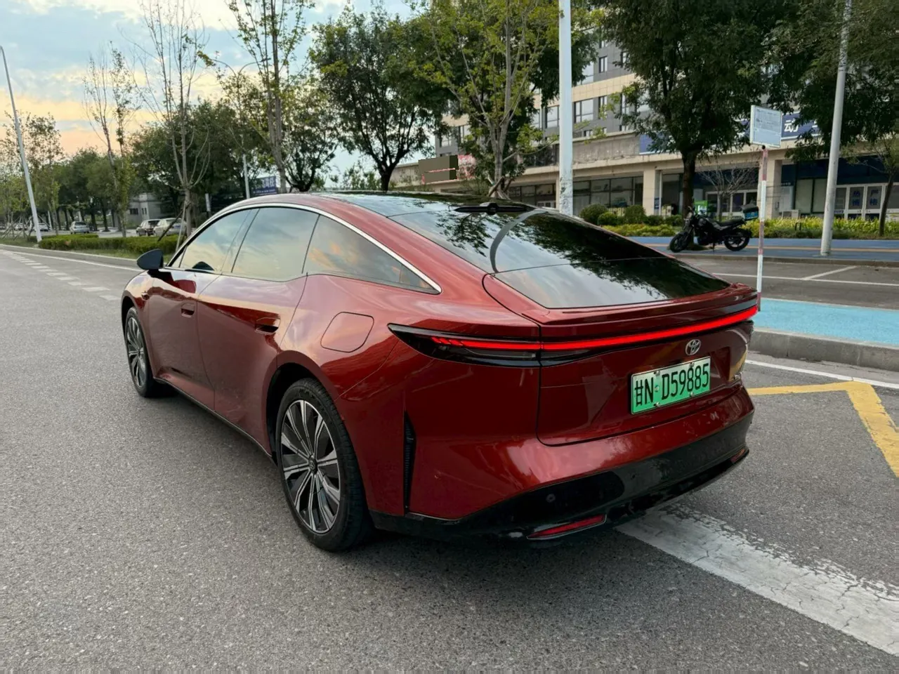 Toyota 2026 Platinum Intelligence 7 710 Ultra Laser Radar Edition Automatic Gear 7