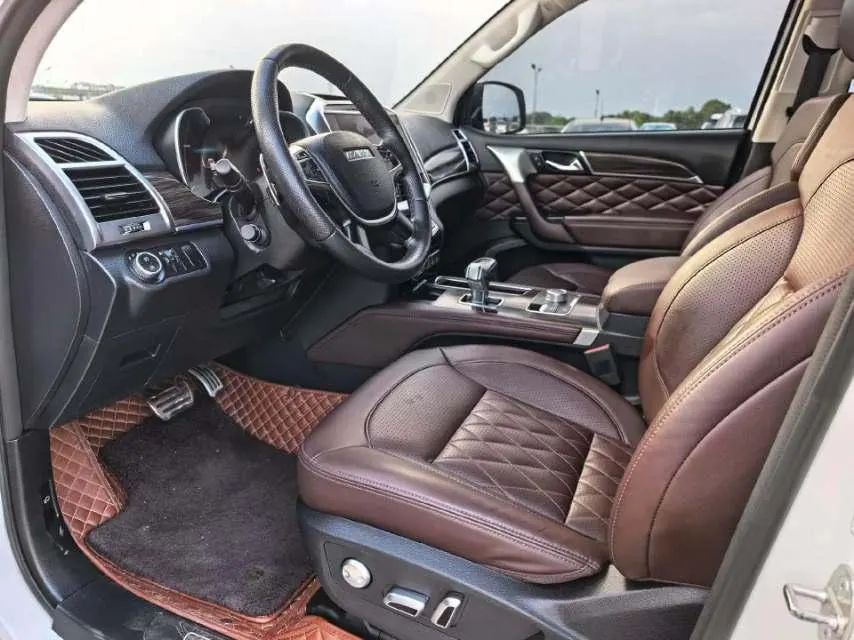 Haval 2022 H9 2.0T 4-wheel drive smart 5-seat automatic gear 4