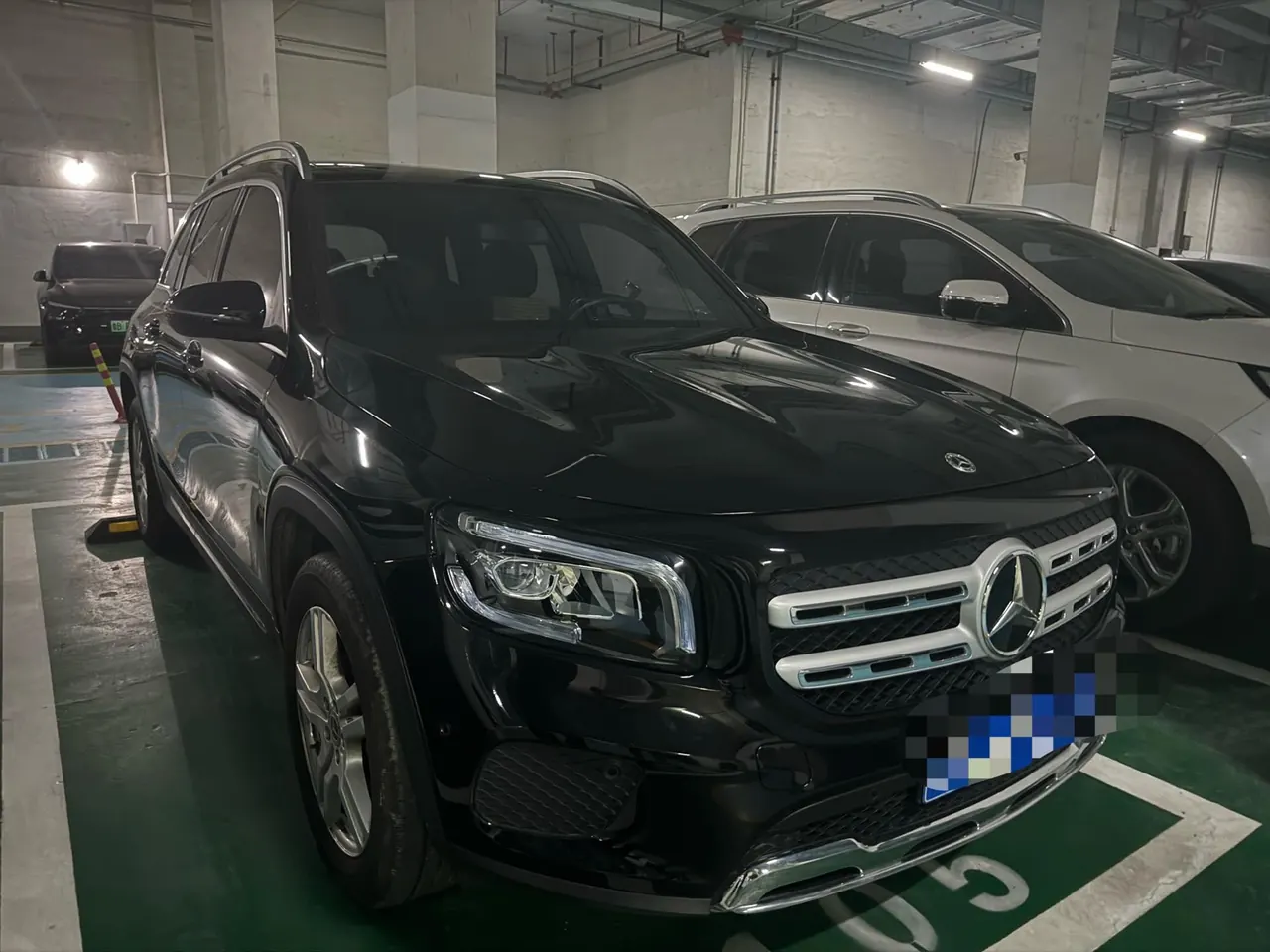 Mercedes Benz 2023 GLB 200 1.3T Fashion Automatic 2