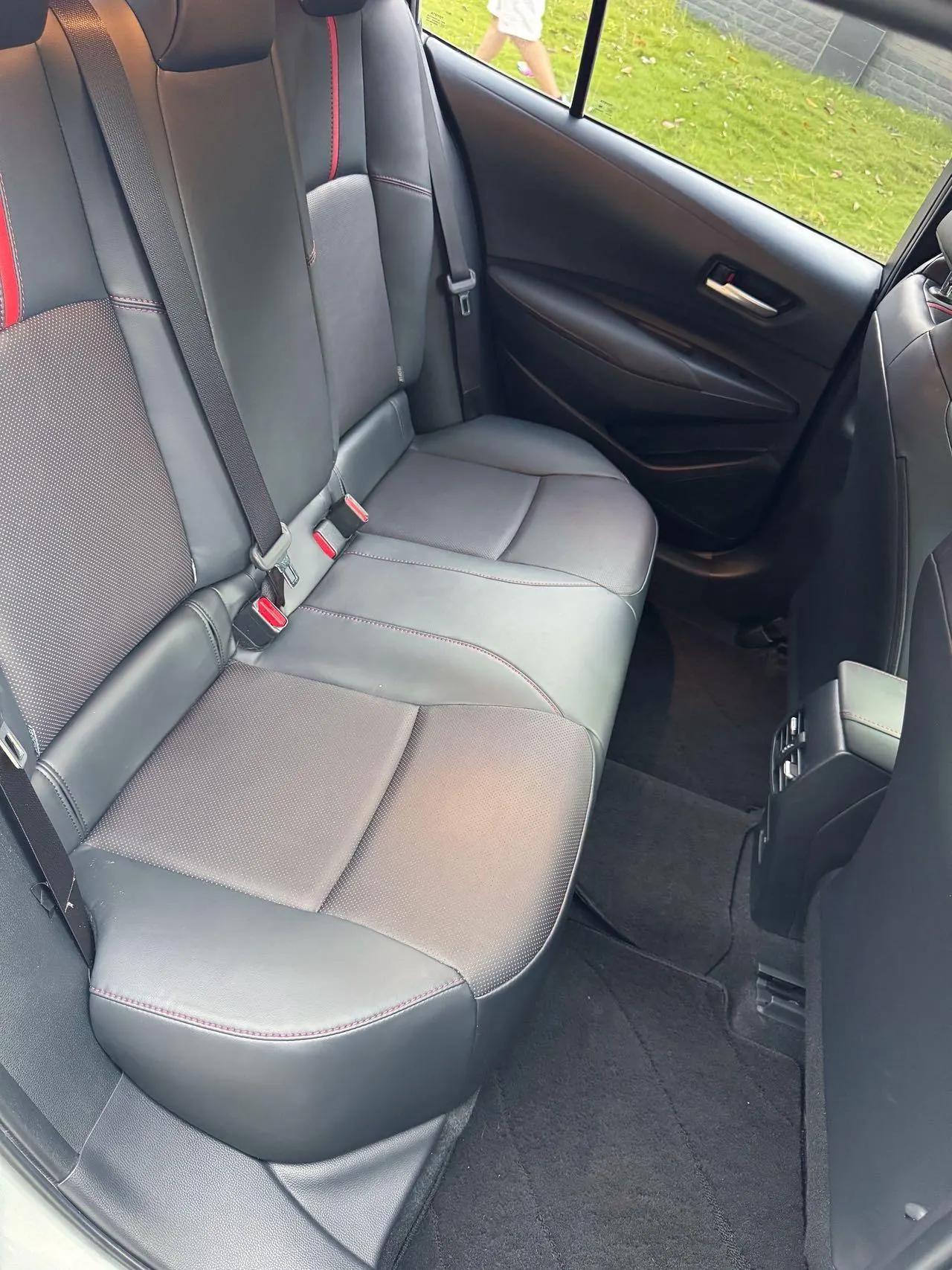 Toyota 2021 Lei Ling 1.2T Stepless 185T Sports Edition Automatic Gear 13