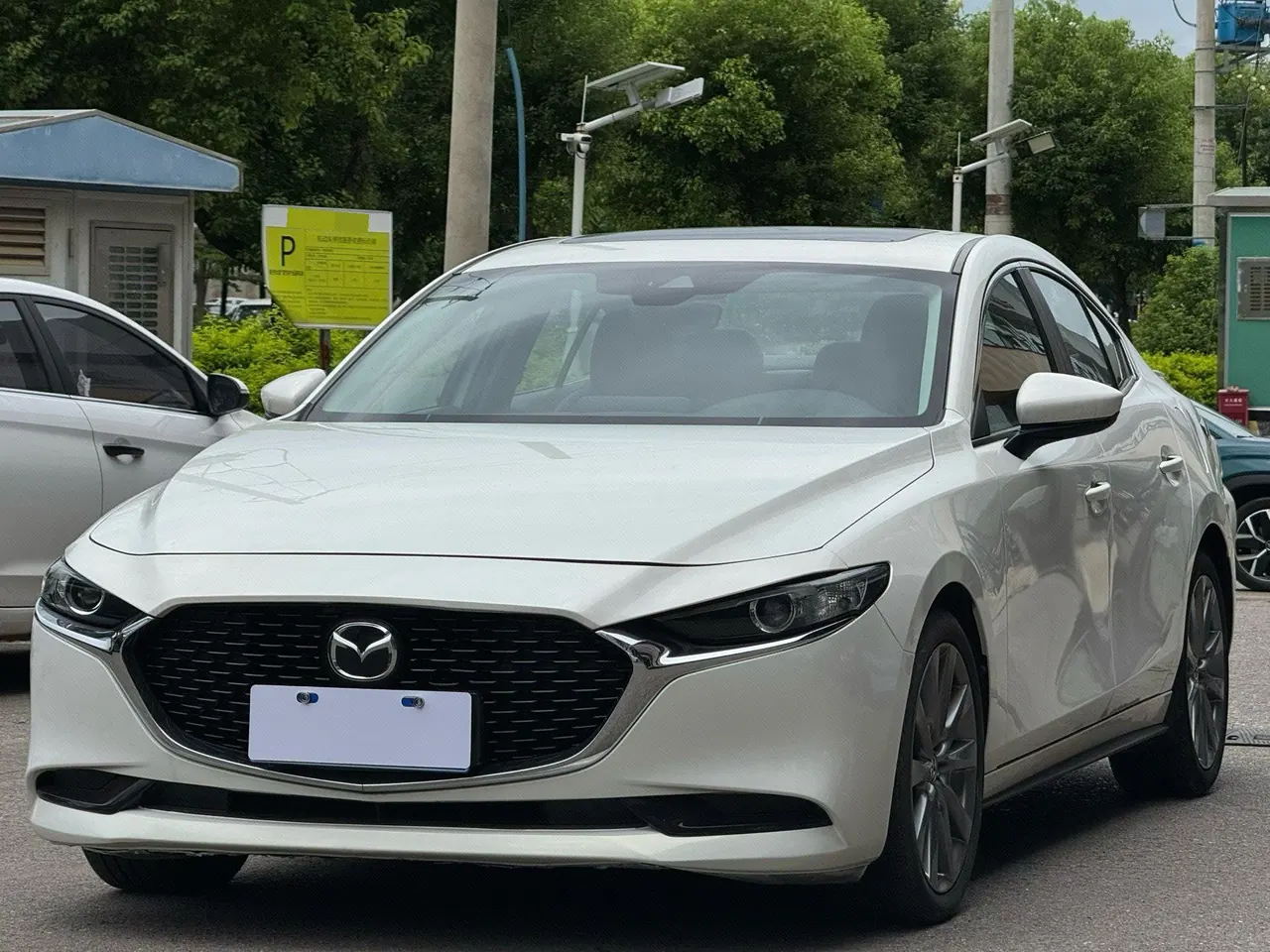 Mazda 3 Oncorsela 2022 Mazda 3 Oncorsela-sedan 2.0 quality dazzle version automatic transmission - View 1