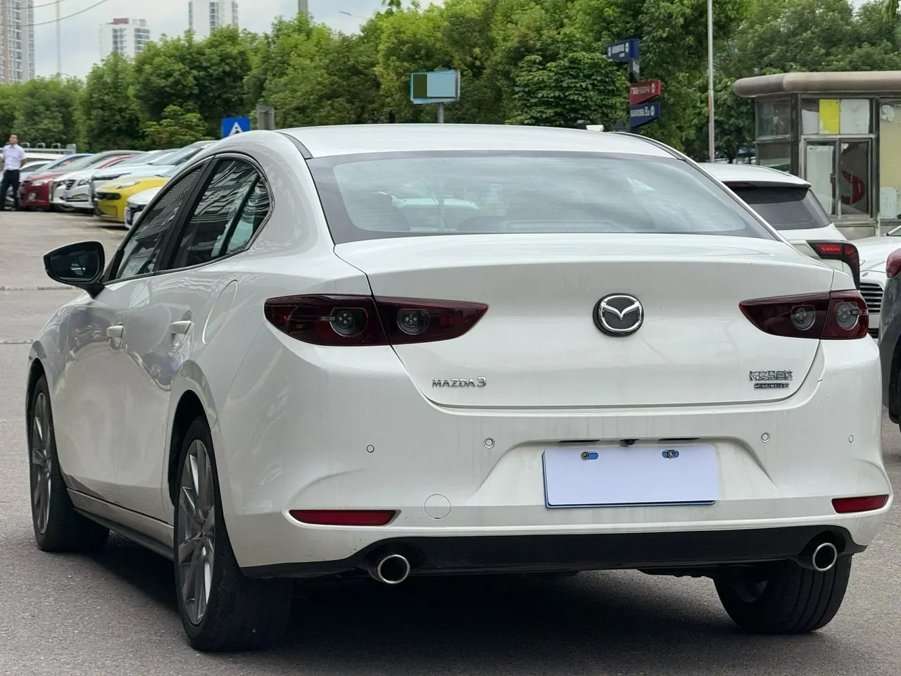 Mazda 3 Oncorsela 2022 Mazda 3 Oncorsela-sedan 2.0 quality dazzle version automatic transmission 2
