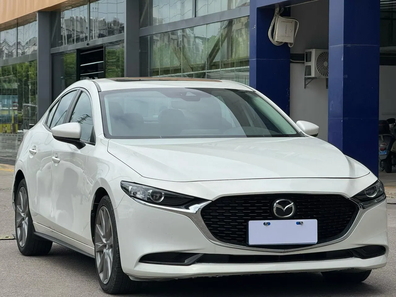 Mazda 3 Oncorsela 2022 Mazda 3 Oncorsela-sedan 2.0 quality dazzle version automatic transmission 4