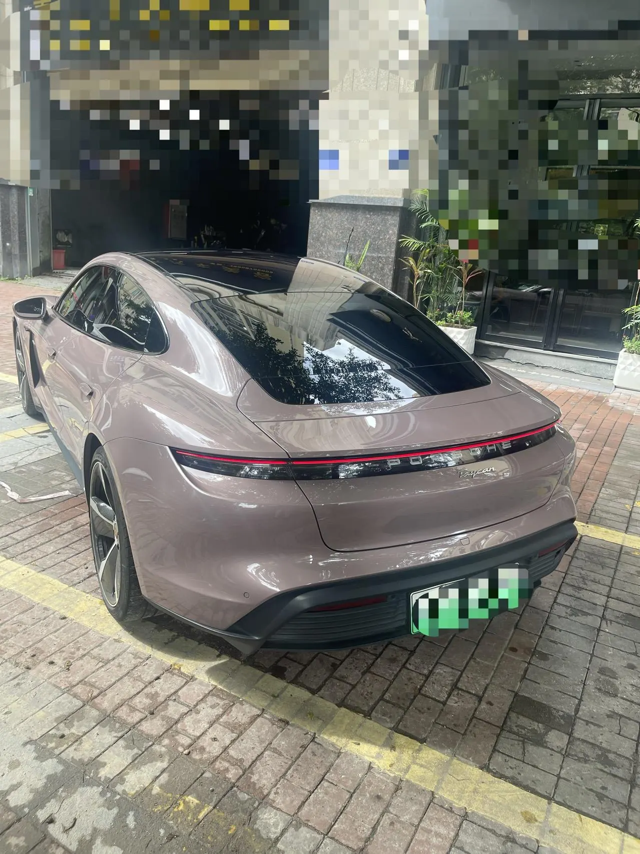 Porsche Taycan (Imported) 2020 Taycan Taycan Automatic 9