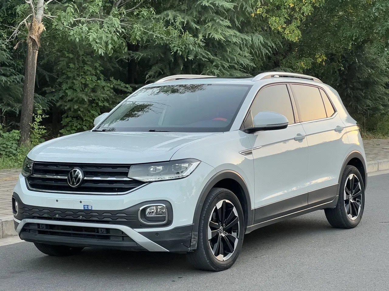 Volkswagen 2021 Shadow Exploration 1.5 Yue Zhi Lian Edition Automatic Gear - View 1
