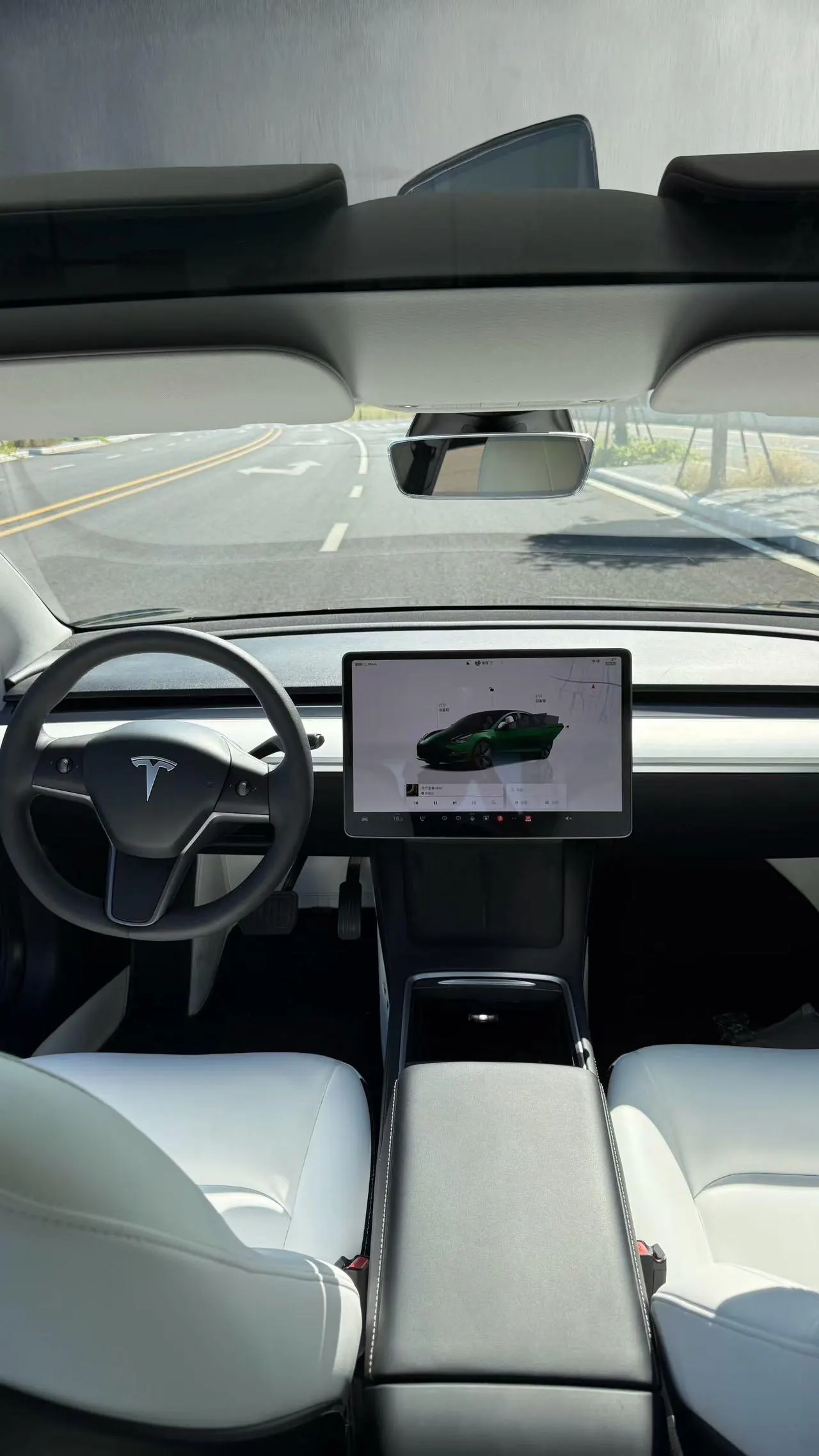 Tesla 2022 Model 3 rear-wheel drive version of automatic transmission 9