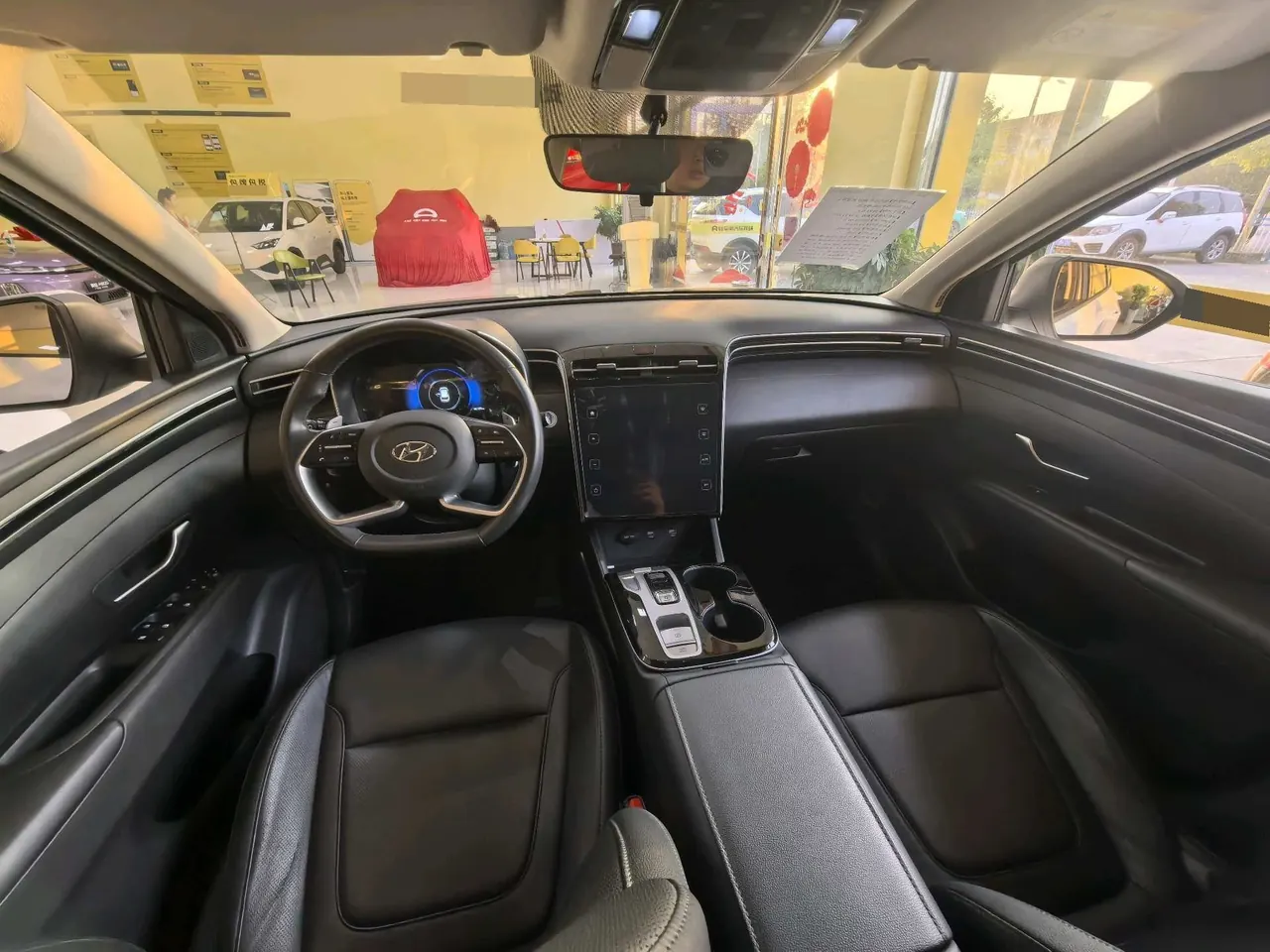 Hyundai 2022 Tousheng L 1.5T LUX Premium N Line Automatic 8