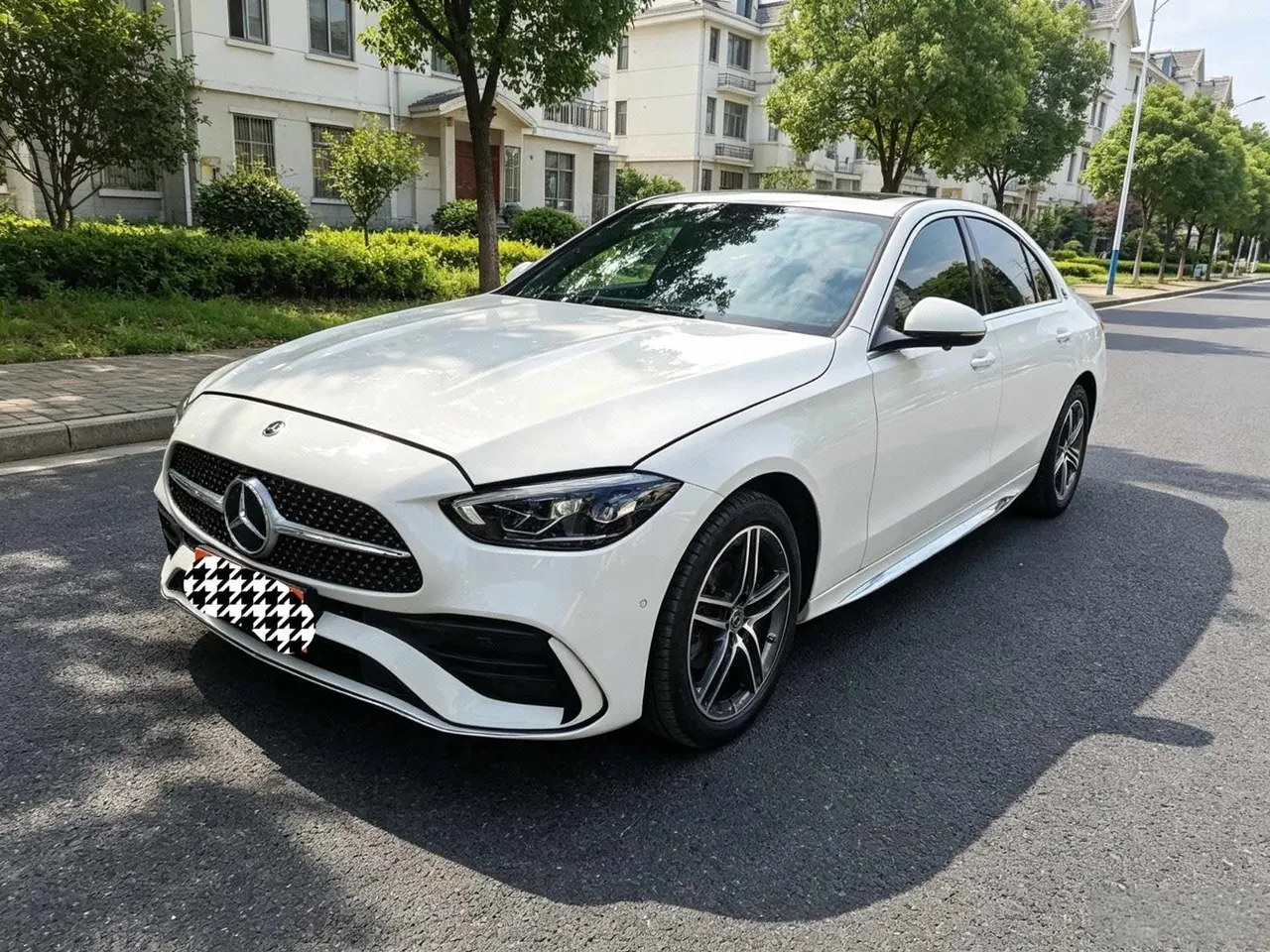 打开图片灯箱:Mercedes Benz Class C 2022 C 200 L 48V 1.5T Sports Edition Automatic Gear