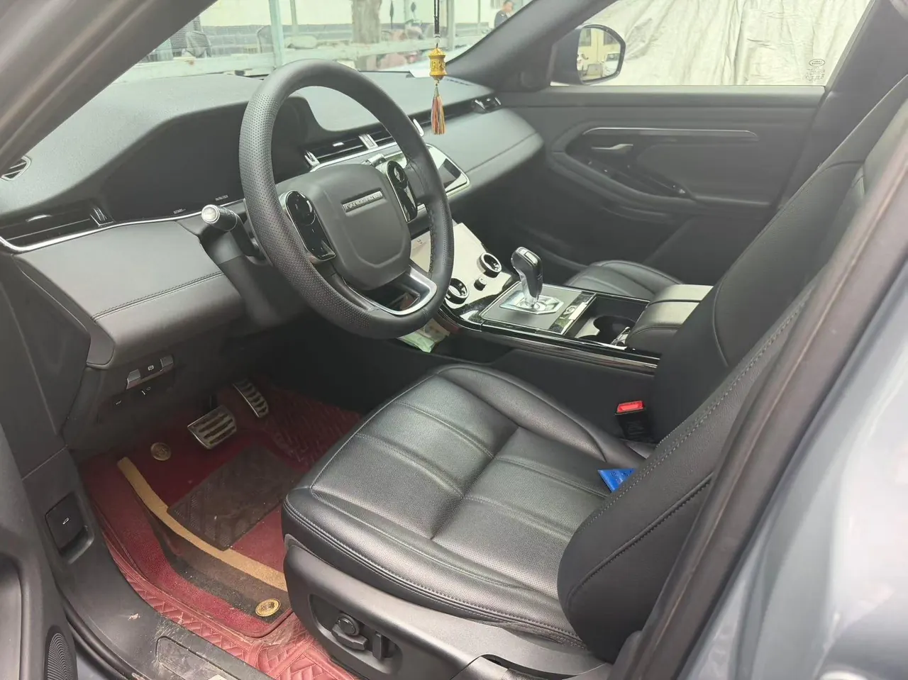 Land Rover 2020 Range Rover Aurora 48V 2.0T 249PS R-DYNAMIC SE Sports Technology Edition Automatic Gear 3