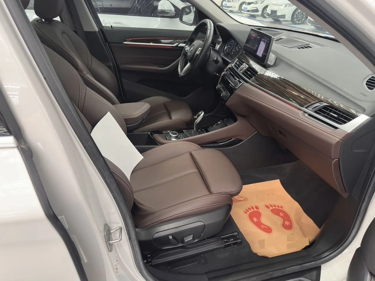BMW 2020 X1 xDrive25Li 2.0T exclusive automatic gear 7