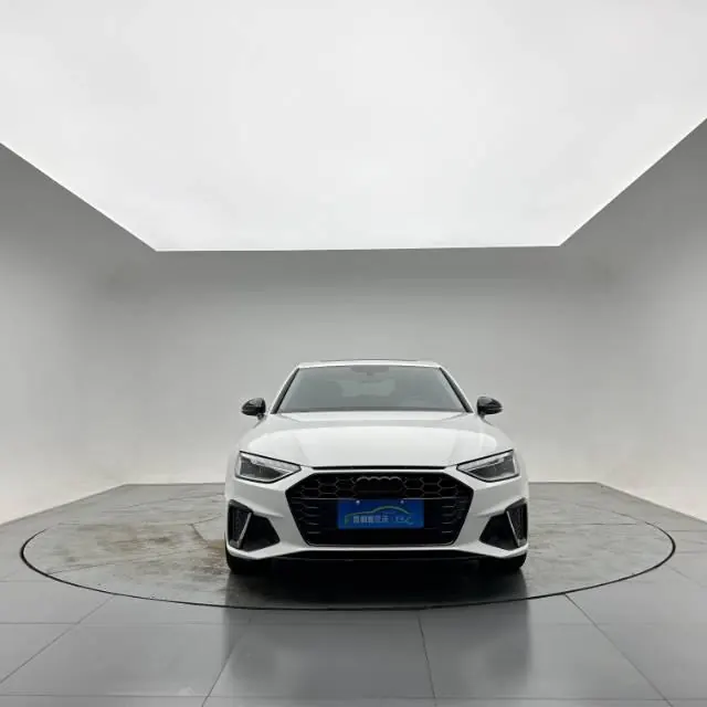 Audi 2020 A4L 2.0TFSI 40TFSI Fashion Dynamic Automatic 2