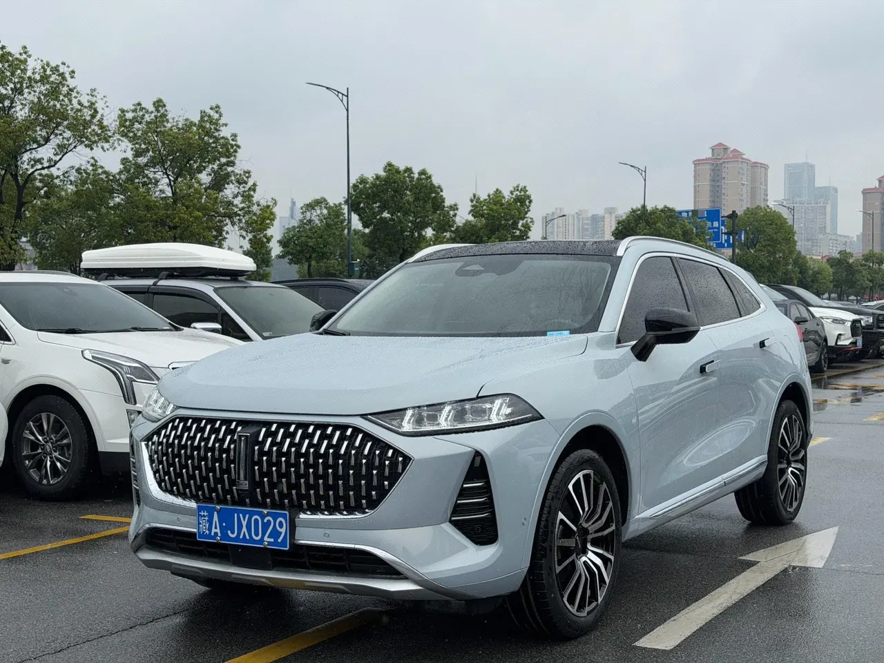 打开图片灯箱:WEY 2021 mocha 48V 2.0T 4-wheel drive special alcohol version automatic gear