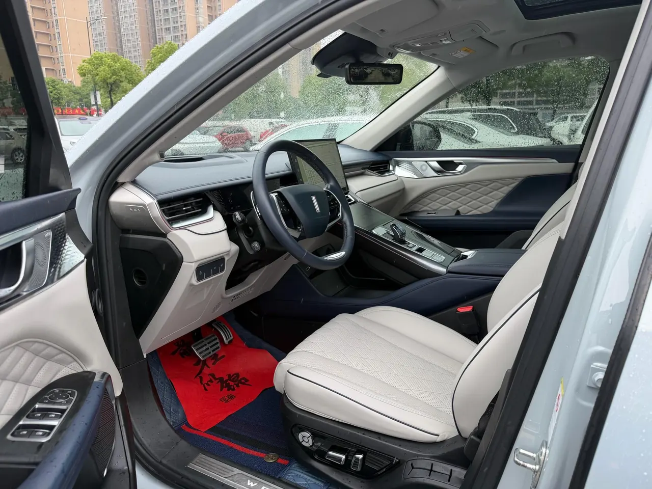 WEY 2021 mocha 48V 2.0T 4-wheel drive special alcohol version automatic gear 6