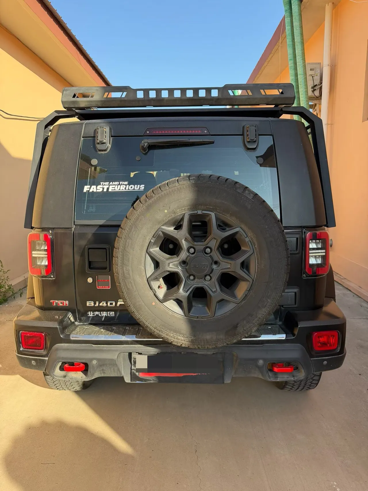Beijing 2021 BJ40 2.0T four-wheel drive blade hero version chivalrous automatic gear 4