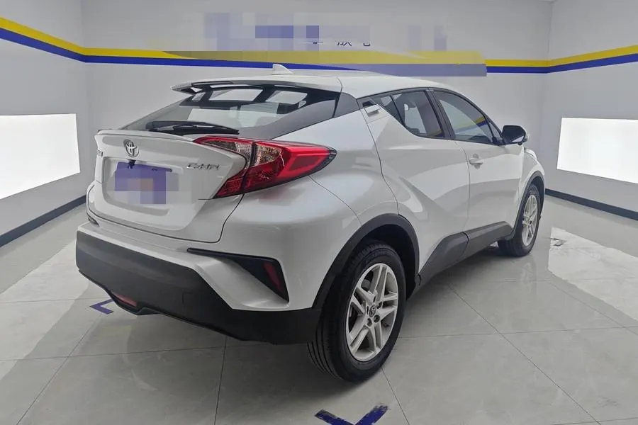 Toyota 2020 C- HR 2.0 Stepless Comfort Edition Automatic Gear 2