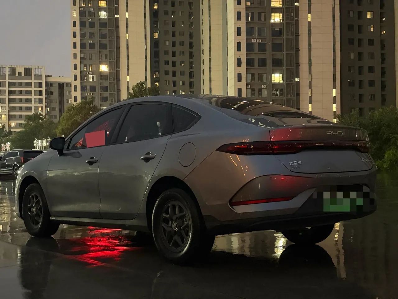 BYD 2026 Qin PLUS DM-i 1.5 CVT 128km Entry-Level Automatic 5