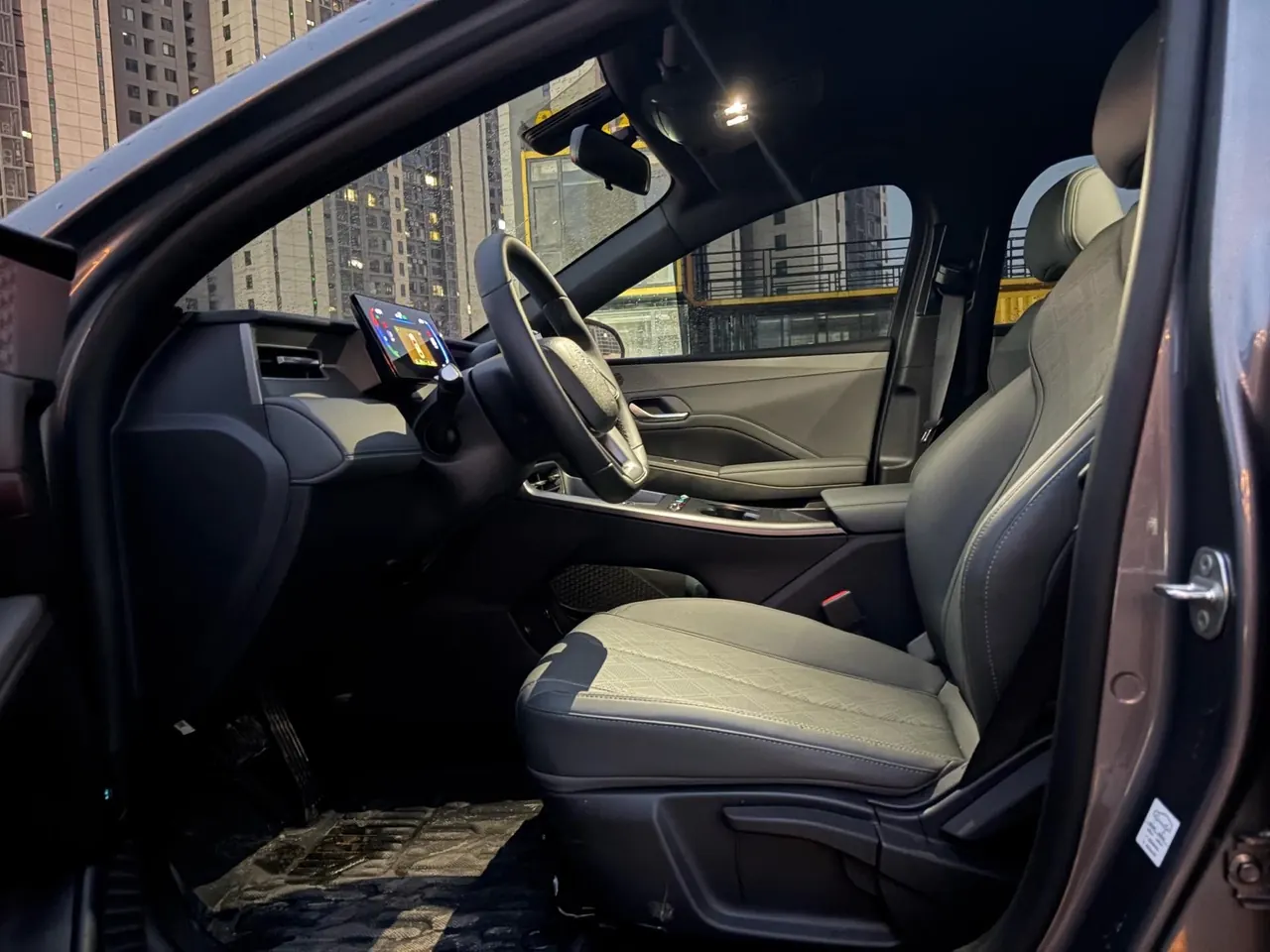 BYD 2026 Qin PLUS DM-i 1.5 CVT 128km Entry-Level Automatic 6