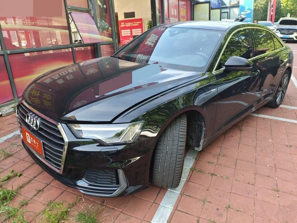 Open image lightbox: Audi 2020 A6L 48V 3.0TFSI 55TFSI Quattro enjoy dynamic automatic transmission