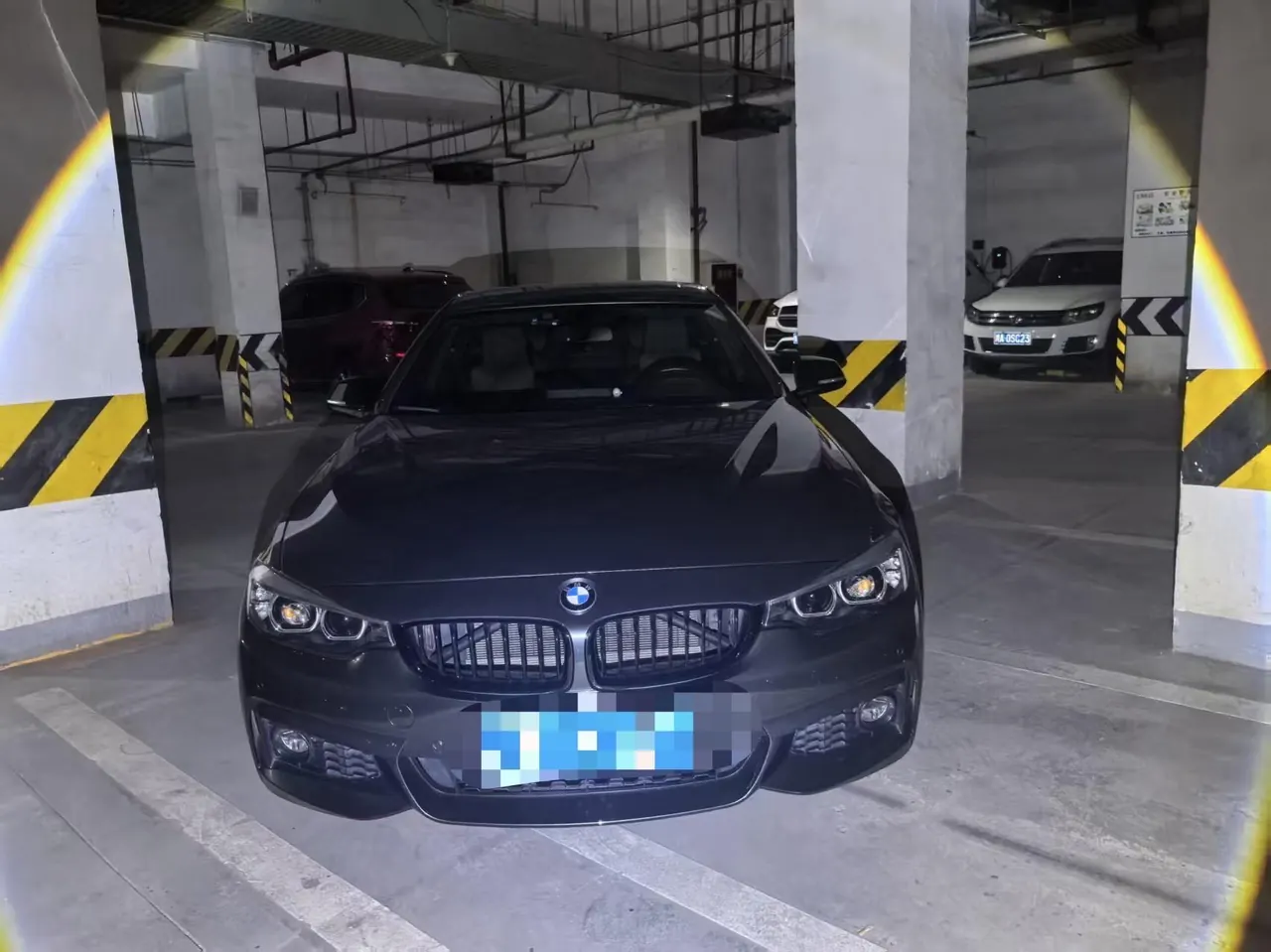 BMW 4 Series (Imported) 2020 425i Four-Door Coupe 2.0T M Sports Obsidian Night Edition Automatic Gear 2