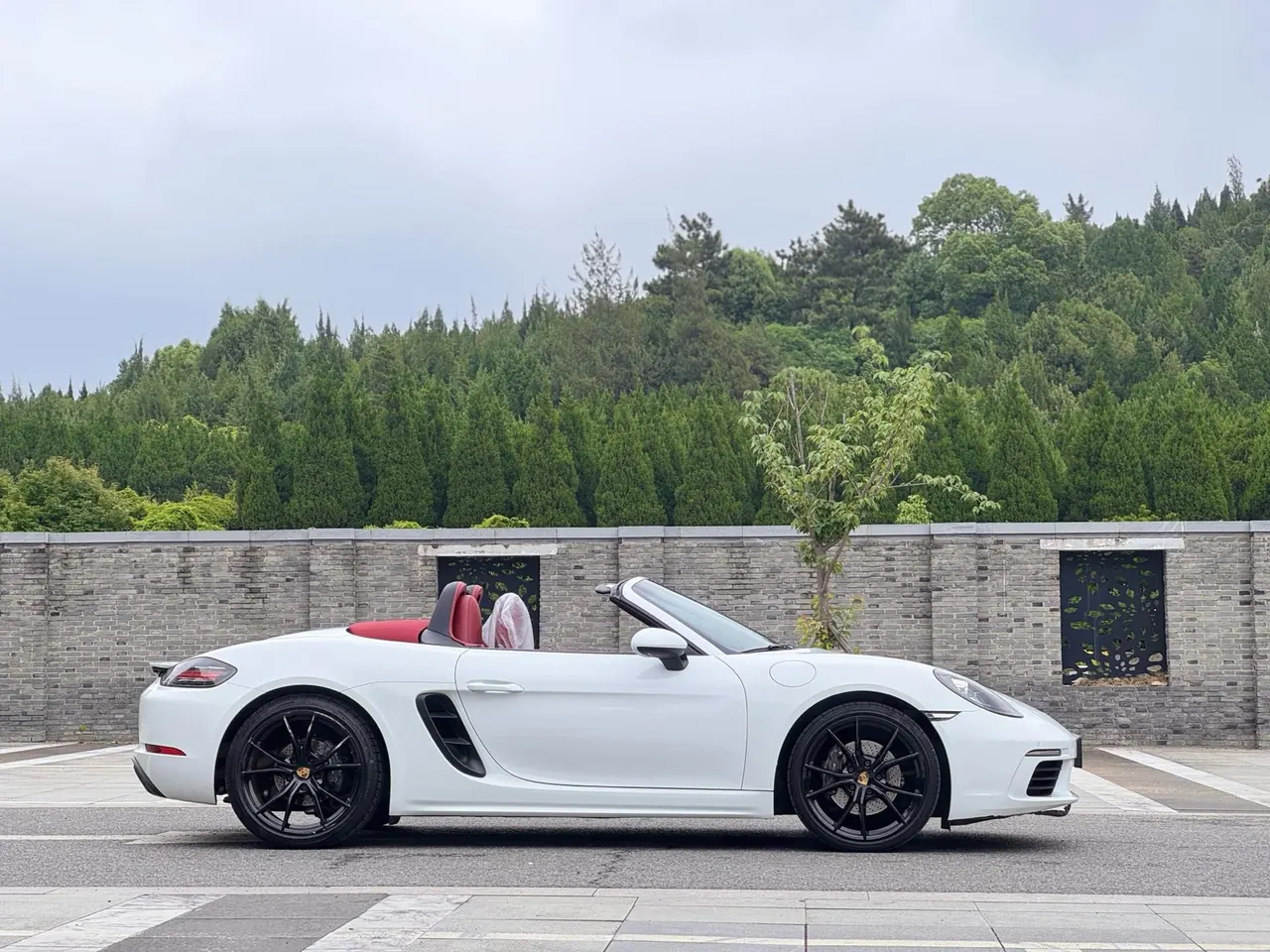 Porsche 718 (Imported) 2020 718 Boxer 2.0T Automatic 2