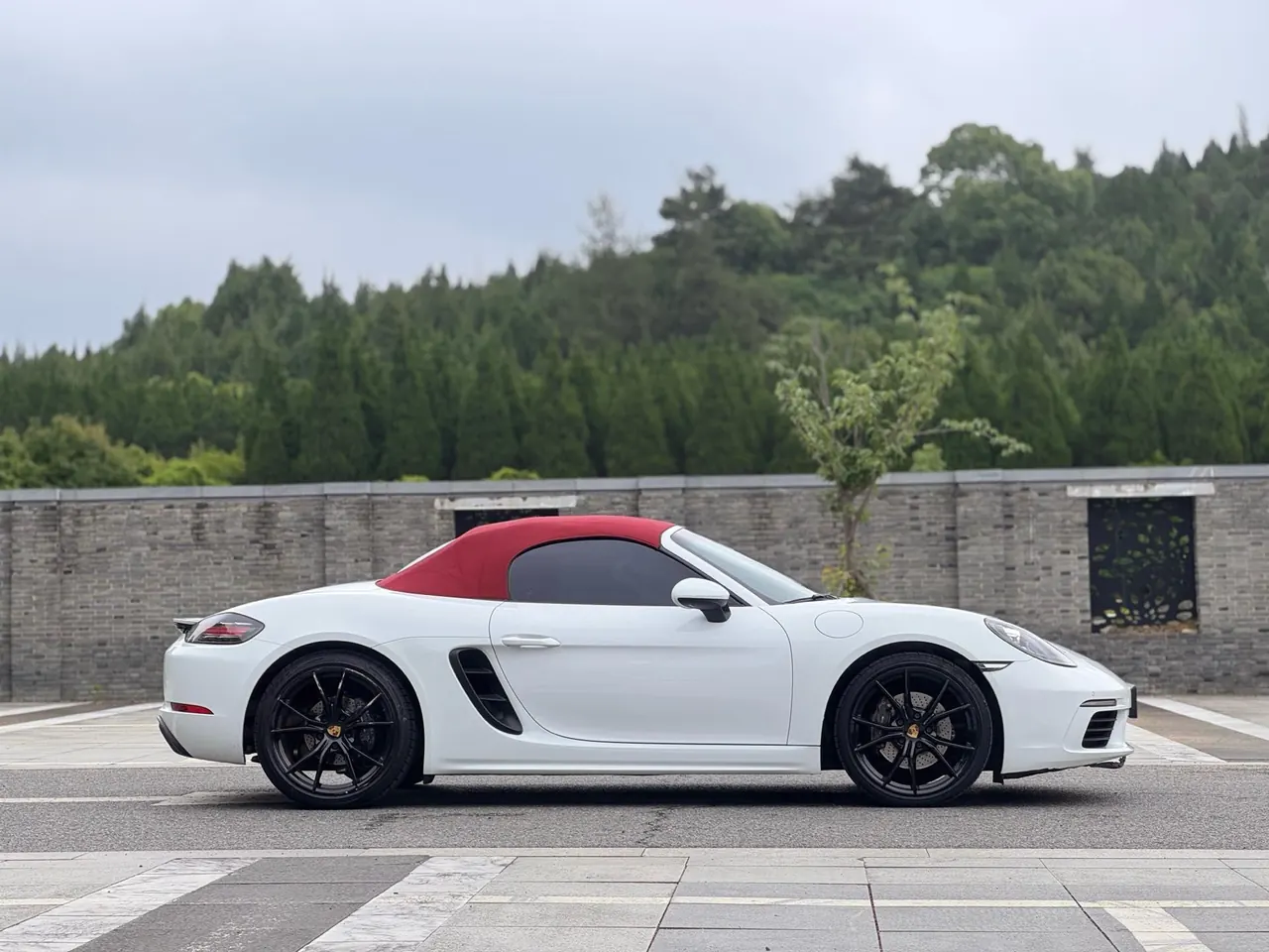 Porsche 718 (Imported) 2020 718 Boxer 2.0T Automatic 5