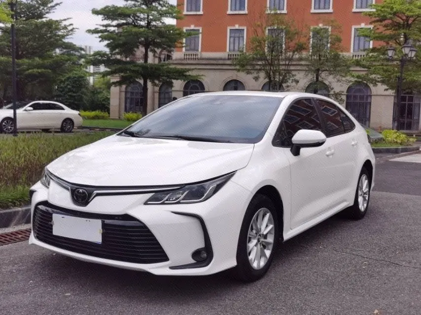 打开图片灯箱:Toyota 2021 corolla 1.2T stepless elite PLUS version of automatic gear