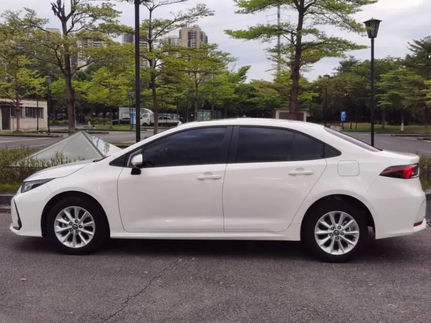 Toyota 2021 corolla 1.2T stepless elite PLUS version of automatic gear 4