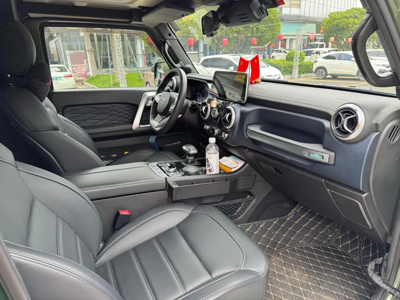 Beijing 2020 BJ40 2.0T 4-wheel drive tribute version extreme automatic gear 11