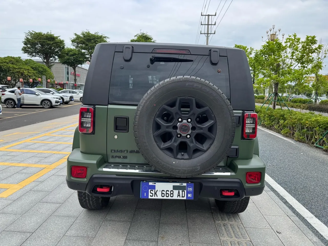 Beijing 2020 BJ40 2.0T 4-wheel drive tribute version extreme automatic gear 6