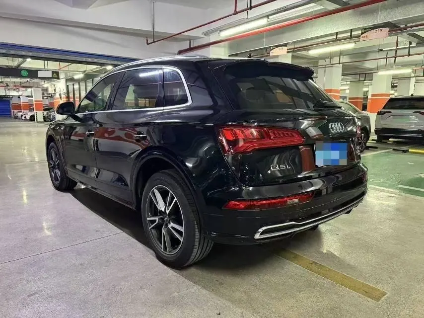 Audi 2020 Q5L 2.0TFSI 40TFSI Rongxiang Fashion Automatic 2