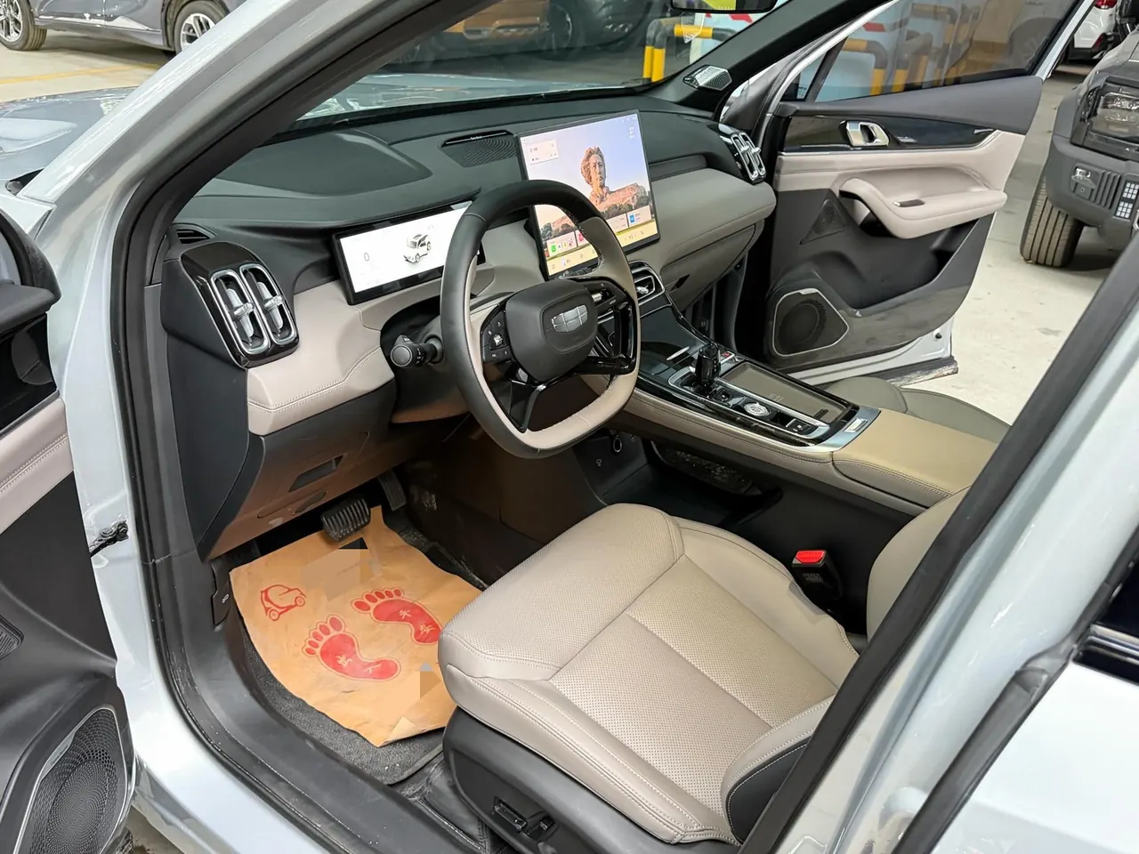 Geely 2026 Boyue L 1.5TD Small Blue Light Edition Automatic Gear 4
