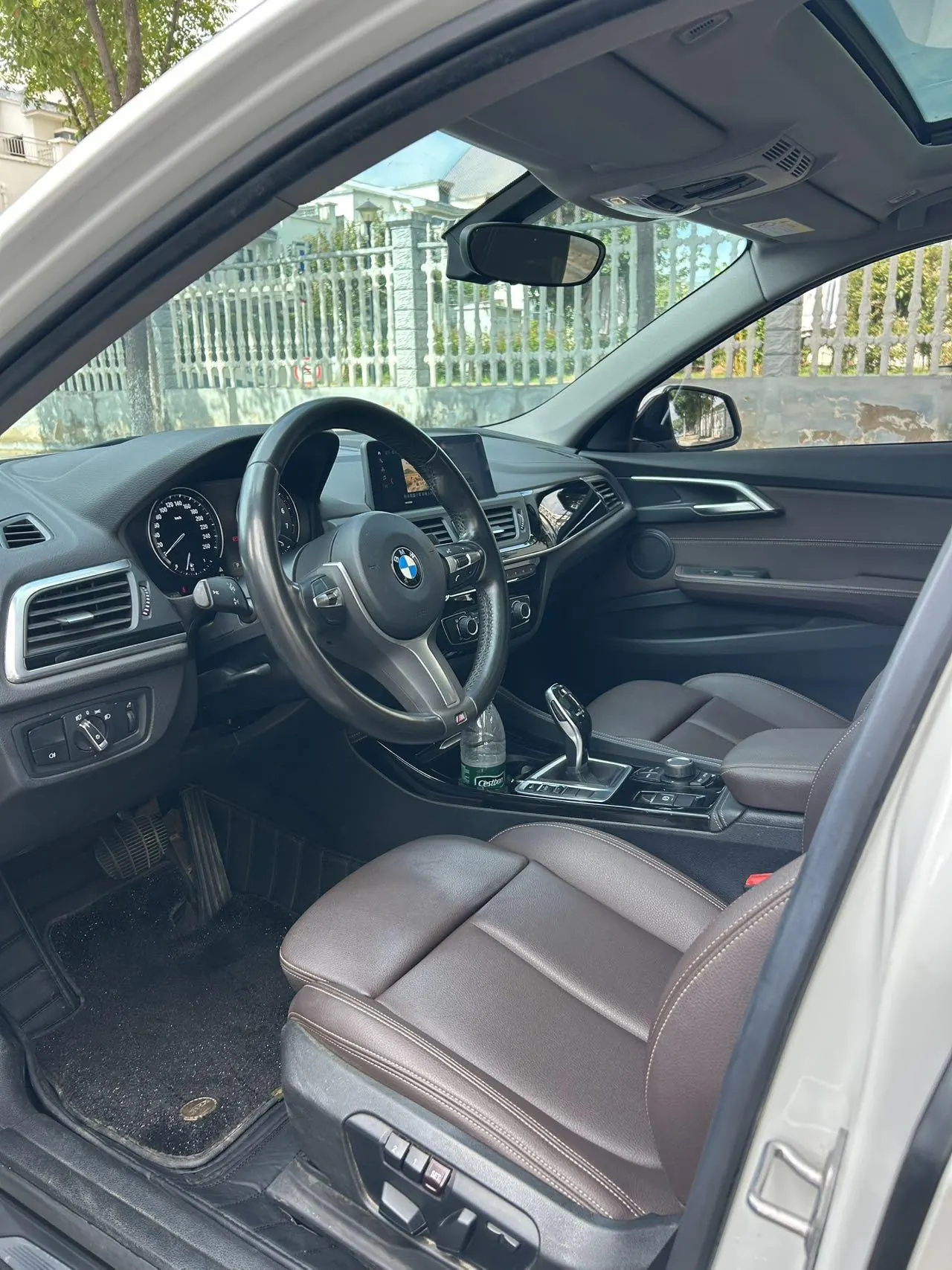 BMW 1 Series 2020 120i 1.5T M Sports Suit Automatic Gear 4