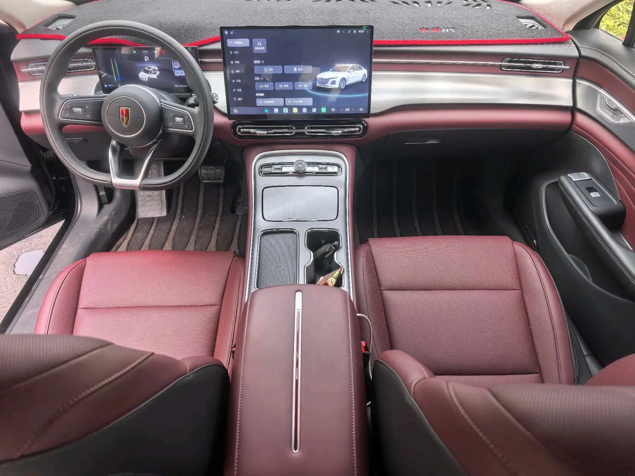 HongQi 2026 H5 1.5T Flag Rhyme Pro Edition Automatic Gear 3