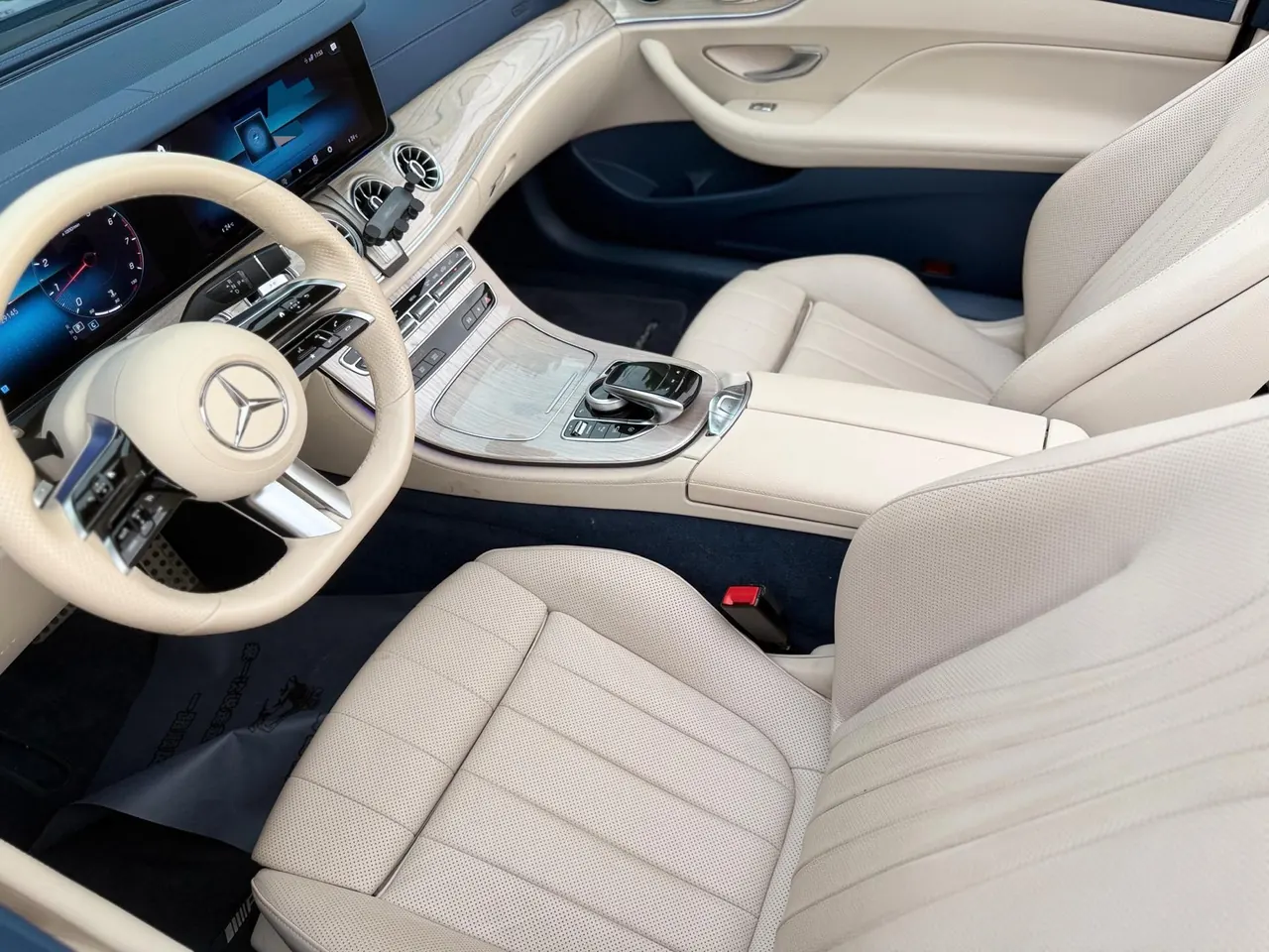 Mercedes Benz Class E (Imported) 2021 E 260 4MATIC Cabriolet 2.0T (Modified) Automatic Gear 4
